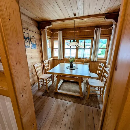 아파트 Haus Dirol *