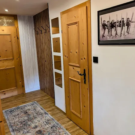 Apartment Haus Dirol