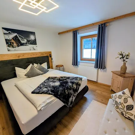 Haus Dirol Lejlighed