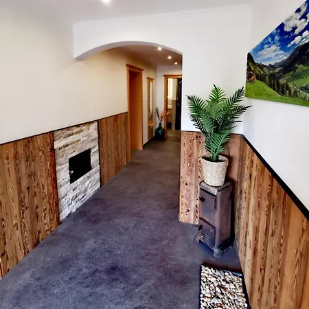 דירה Haus Dirol *