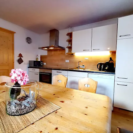 דירה Haus Dirol קירשברג אין טירול