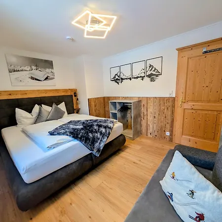 Haus Dirol דירה קירשברג אין טירול