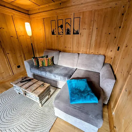 Haus Dirol דירה קירשברג אין טירול